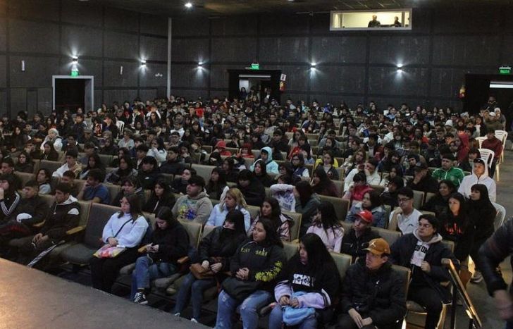 En Lomas participarán 97 escuelas públicas y 72 privadas.