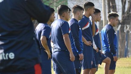 Salomón busca dos refuerzos más. Salomón busca dos refuerzos más.