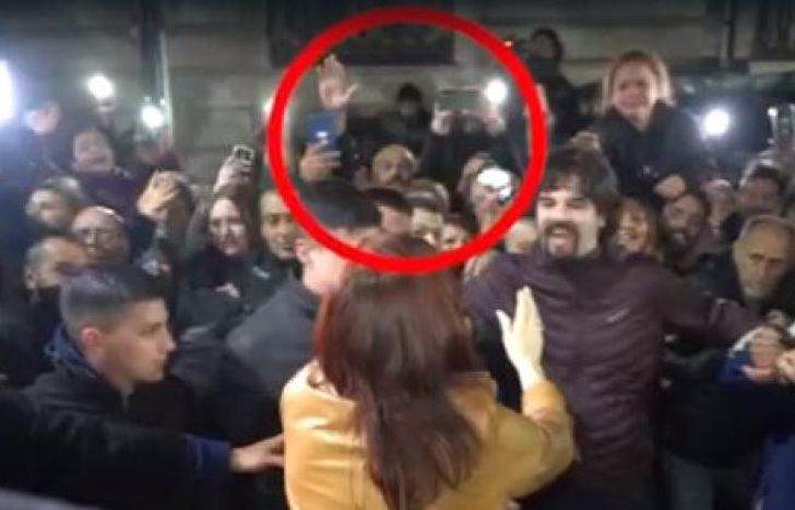 El momento en el que Sabag Montiel quiso atentar contra Cristina Kirchner.