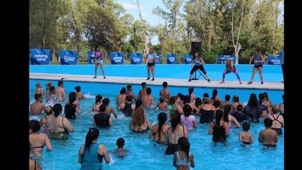 Hubo clases gratis de Aqua Zumba.
