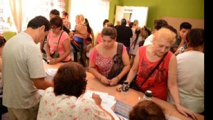 echeverria: mas de 5 mil personas ya se inscribieron en la escuela de artes y oficios