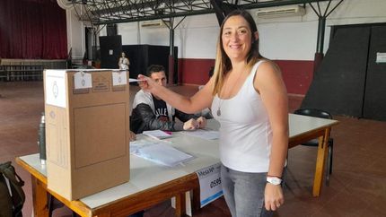 La intendenta interina de Lomas votó en Banfield.