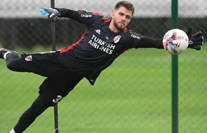 Centurión se acercaría a Lanús.