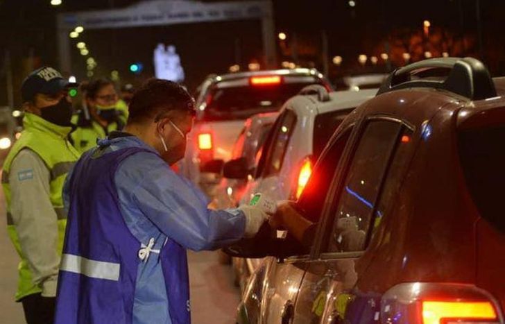 Sería una restricción a la circulación nocturna.