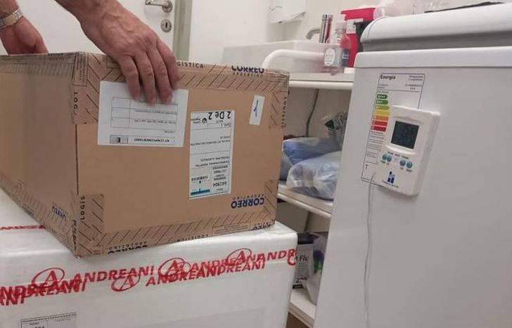 Se distribuyen por Correo Andreani.