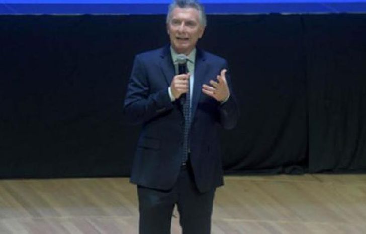 Macri valoró el trabajo de Dujovne.