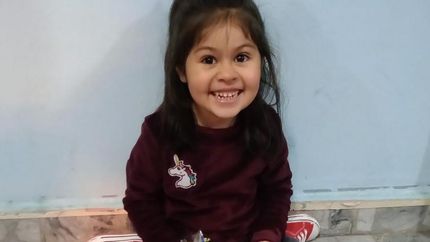 Sofi debe retomar sus terapias para mejorar el desarrollo.