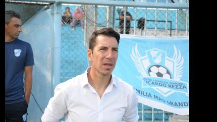 el celeste negocia otro ano del ?gato? el celeste negocia otro ano del ?gato?