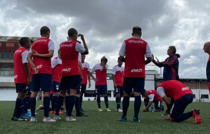 Della Picca está tranquilo. Ya tiene a los nueve.