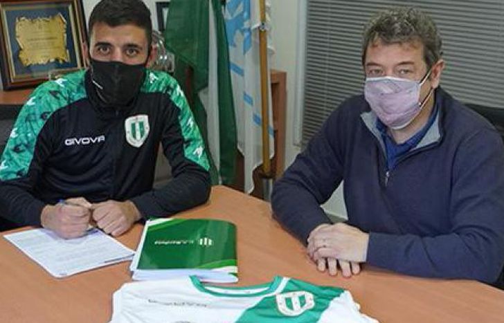 Miceli llegó a Banfield con el pase en su poder.