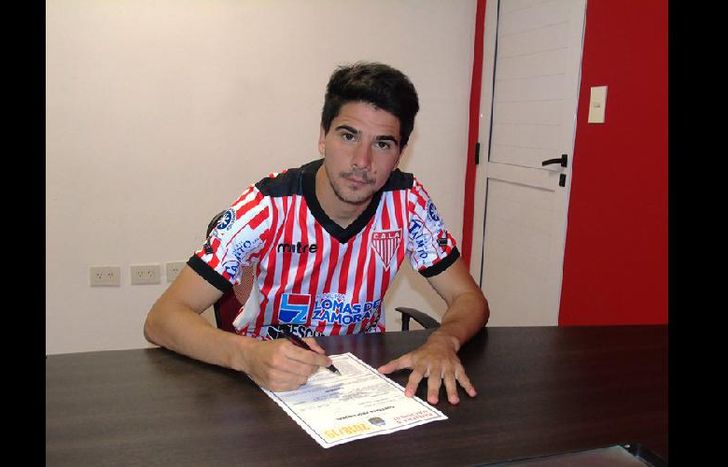 Estoy muy contento por venir a un equipo importante de Buenos Aires, señaló el delantero.