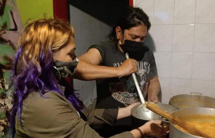 Se entregaron más de 200 porciones.