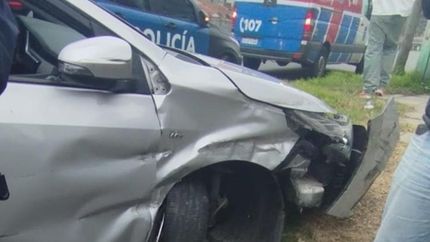 Así quedó uno de los autos tras el choque.