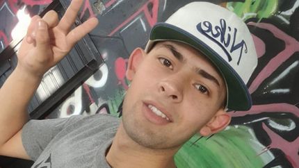 La víctima jugaba al futsal y ahora corre el riesgo de no volver a caminar.