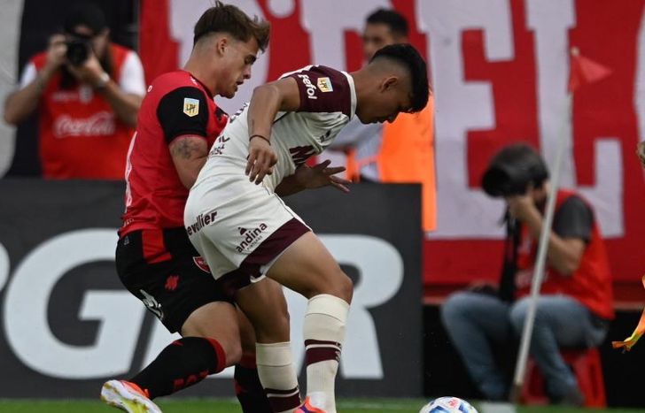Soler cubre ante Silvetti.
