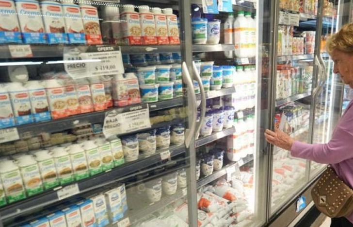 Entre noviembre y julio, los precios de los alimentos aumentaron un 128%.