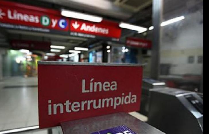 Estudiantes y trabajadores del turno noche deberán buscar otra forma de volver a casa.