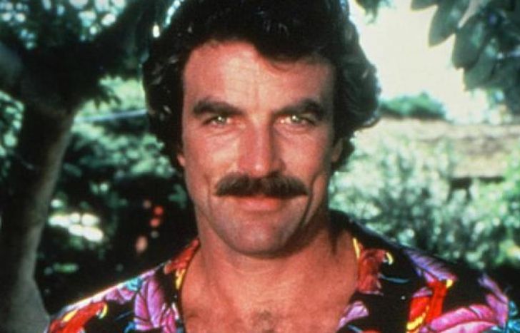 Tom Selleck, como Magnum.