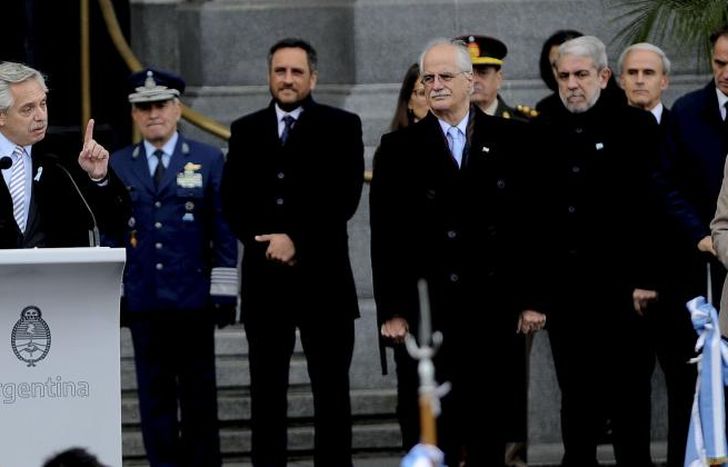 Alberto Fernández habló por el Día de la Bandera.