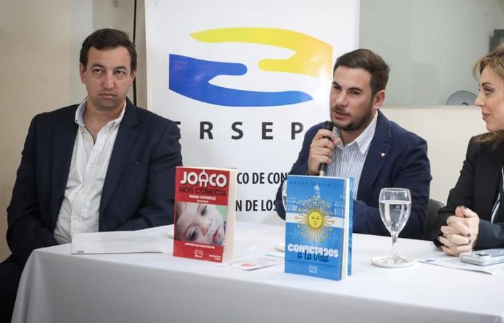 Para llevar más información al interior del país.