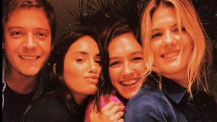 los ?casi angeles? sean unidos