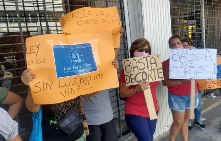 Esta semana hubo una protesta en la empresa.