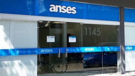 Las familias que reciben AUH tendrán un pus de $12.000.