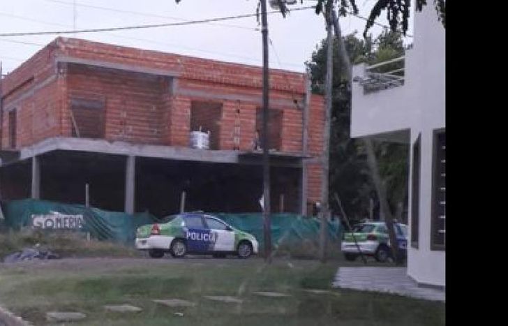 la obra está en Rawson y Jorge Cafrune.