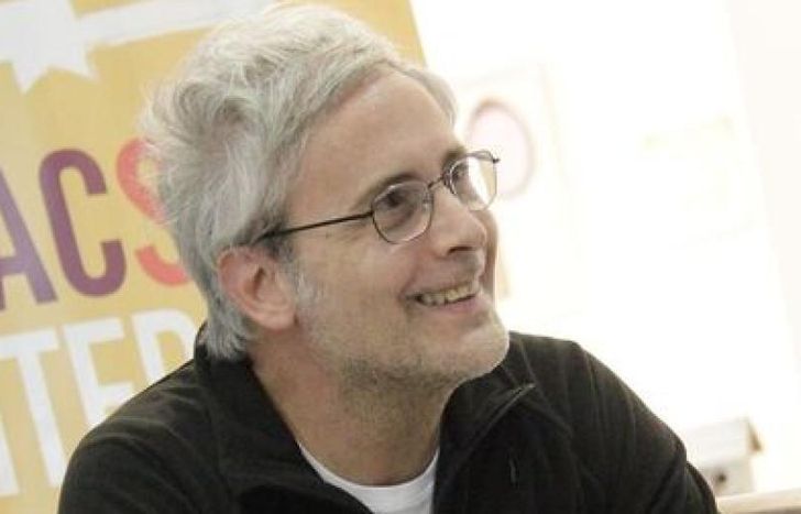 Escritor banfileño.