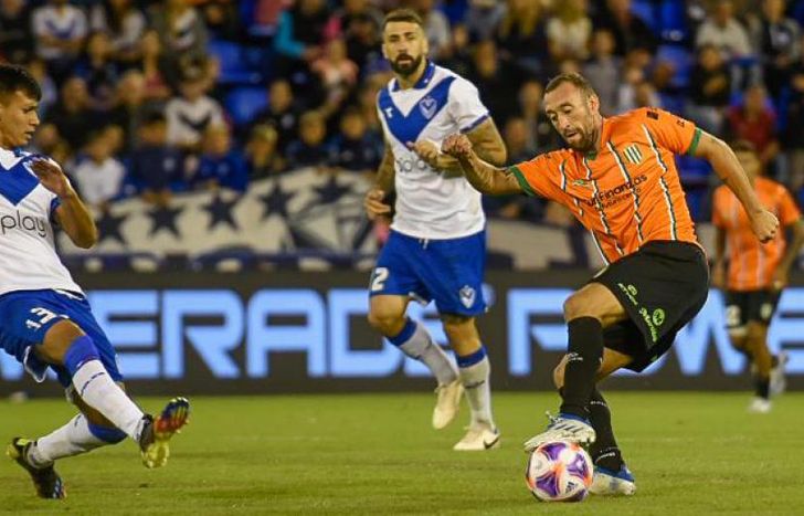 Alemán fue reemplazdo a los 29 minutos del segundo tiempo.