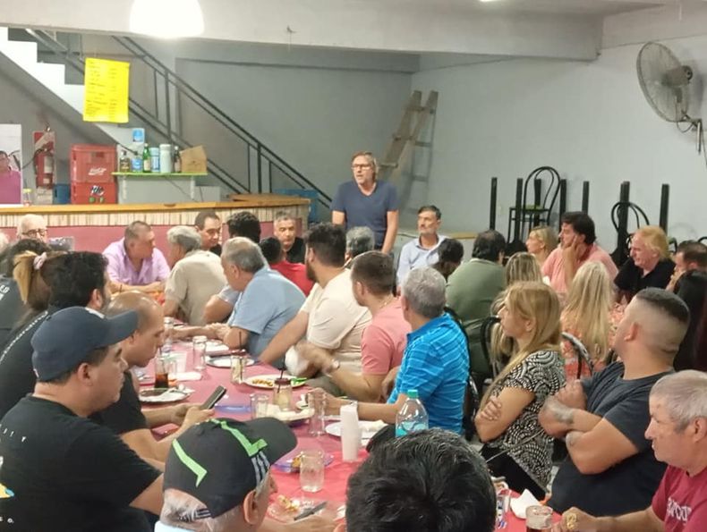 Los panaderos, unidos y solidarios con los vecinos de Lomas.