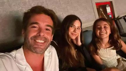 Nicolás Cabré, la China Suárez y Rufina.