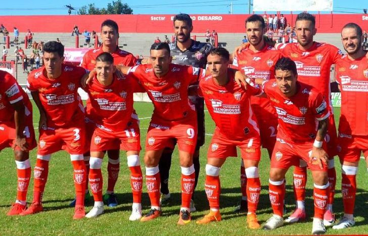 La última victoria del equipo fue ante Almirante Brown el año pasado.