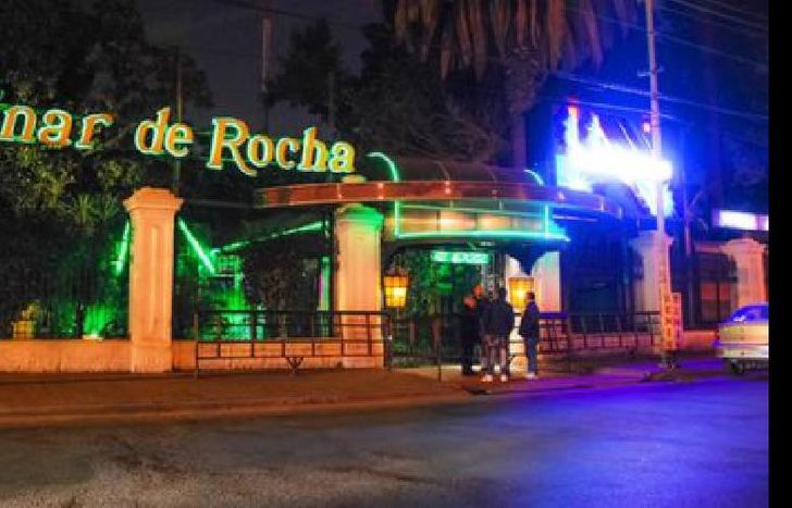 Los heridos fueron trasladados al Hospital zonal donde quedaron internados fuera de peligro.