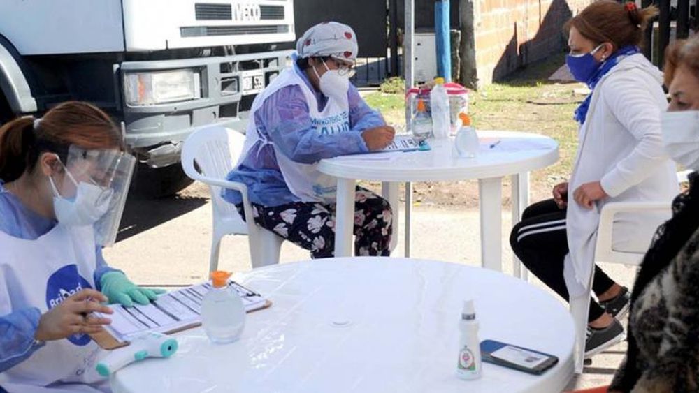 Recomiendan no ir a los centros de testeos sin síntomas.