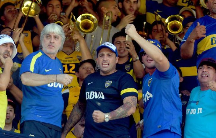 No podrán concurrir a los estadios durante los próximos 4 años.
