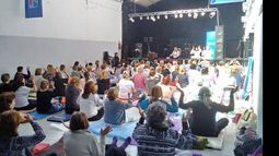 el centro cultural el ceibo está ubicado en la calle rincón 565, de banfield este.