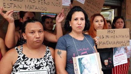 Diario La Unión | En el medio, Teresa Acosta, la mujer que sobrevivió milagrosamente al ataque.