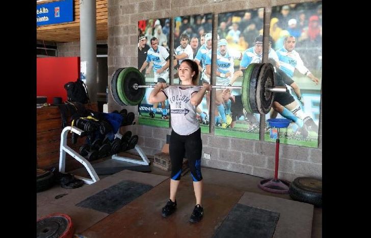 Florencia trabajó duro en el gimnasio del Parque de Lomas y ahora va por su sueño.