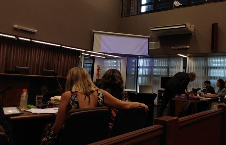 Imágenes de la sala.