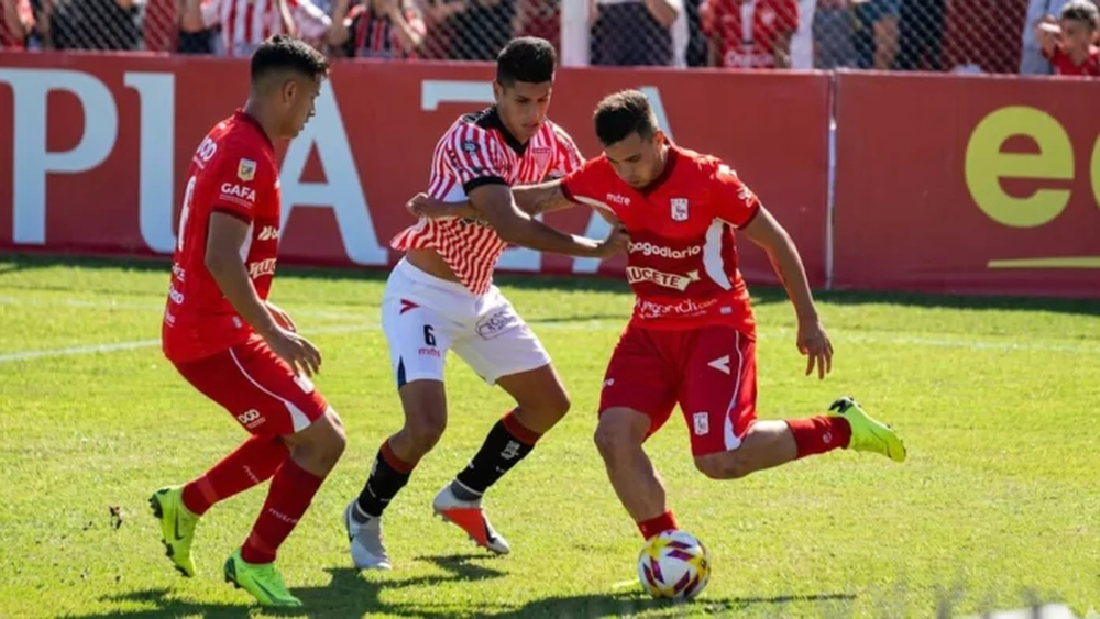 Los Andes y Deportivo Morón chocarán este sábado en el Oeste. Los Andes y Deportivo Morón chocarán este sábado en el Oeste.