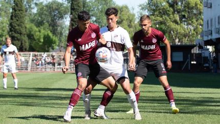 Lanús y Platense animaron un gran partido en el Sur.