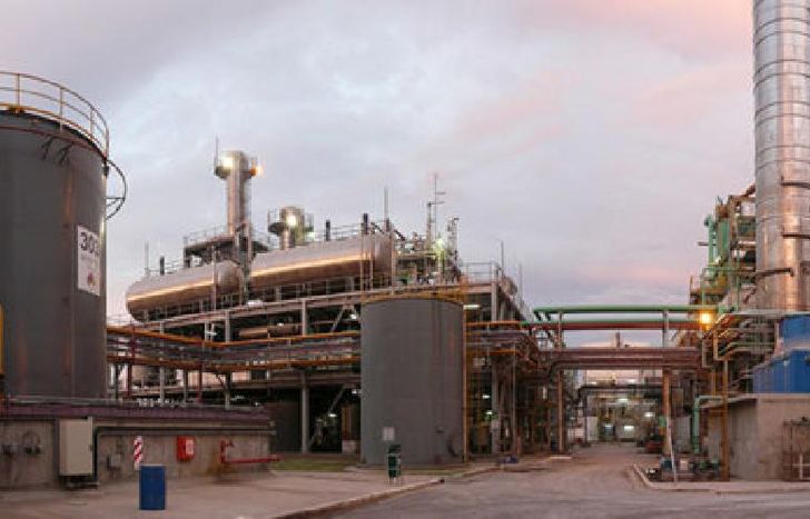 Se pone en riesgo miles de puestos de trabajo.”