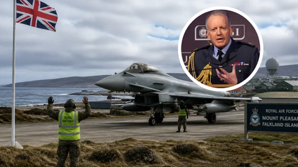 El jefe de la Real Fuerza Aérea británica (RAF), Sir Richard Knighton, advirtió hoy que la protección militar de las Islas Malvinas constituye una prioridad “innegociable” para el Reino Unido.