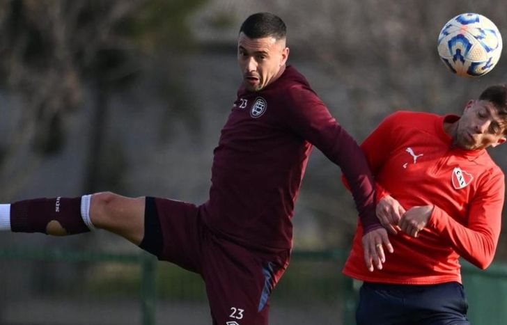Lanús e Independiente chocaron en Villa Domínico pensando en el inicio del Clausura.