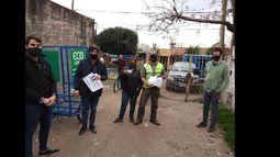 Eco Lomas: ya entregaron 60 bicicarros para la recolección de materiales reciclables