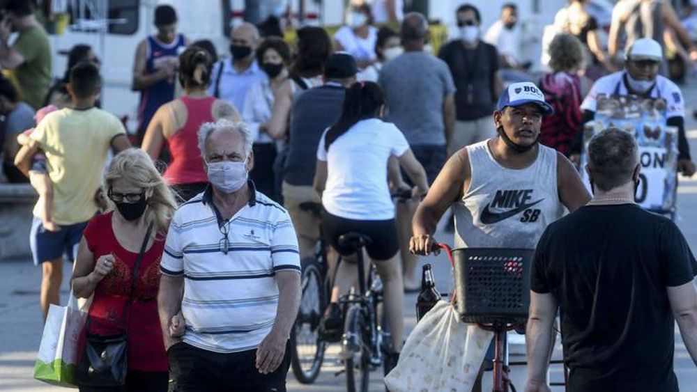 Si siguen creciendo los casos habrá nuevas restricciones.