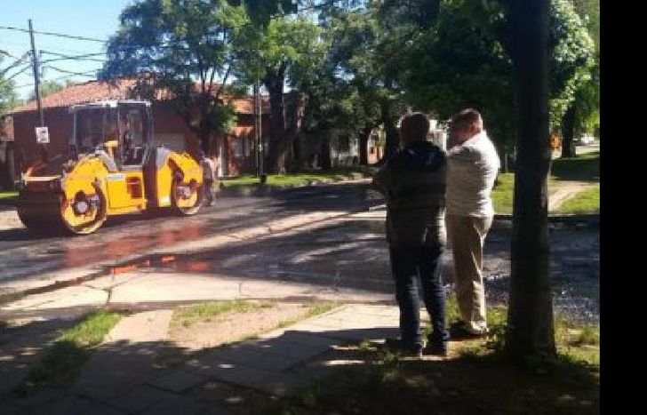 Las máquinas trabajando en la esquina de olleros y Friedrich.