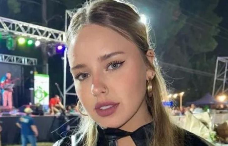 Siguen los escándalos.