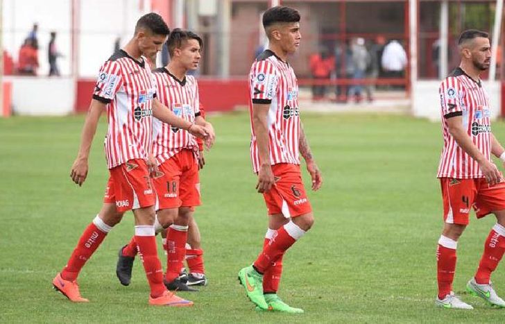 Final del partido, una nueva presentación sin victorias para Los Andes que no puede levantar cabeza.